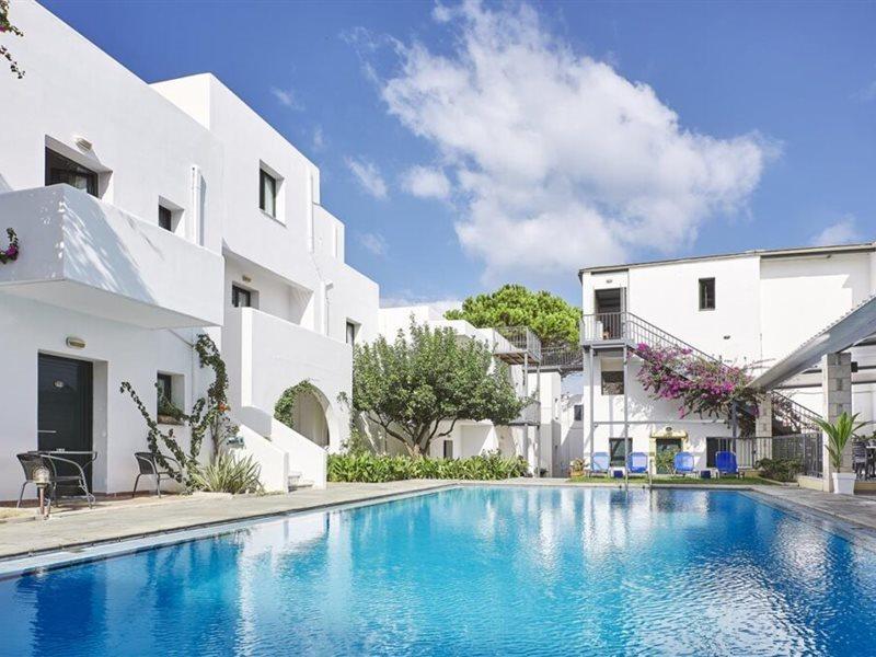Eva Suites & Apartments Agia Marina Dış mekan fotoğraf